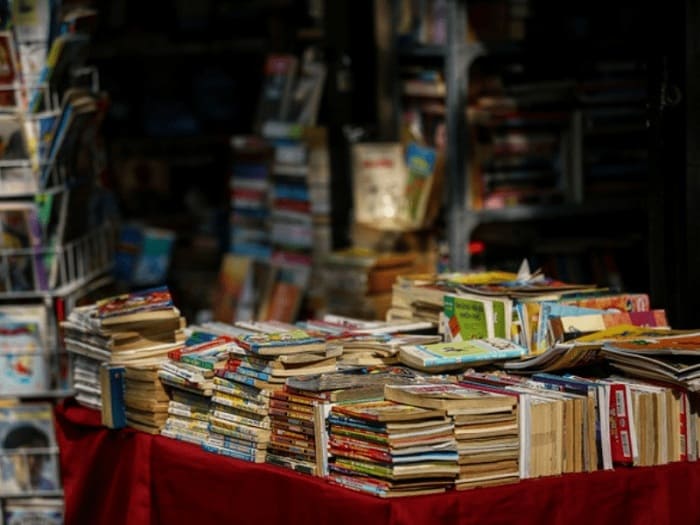 các nhà sách cũ ở quận 10